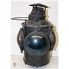 Image 2 : ANTIQUE 1909 CNR 2 COLOUR LANTERN - RAILWAY