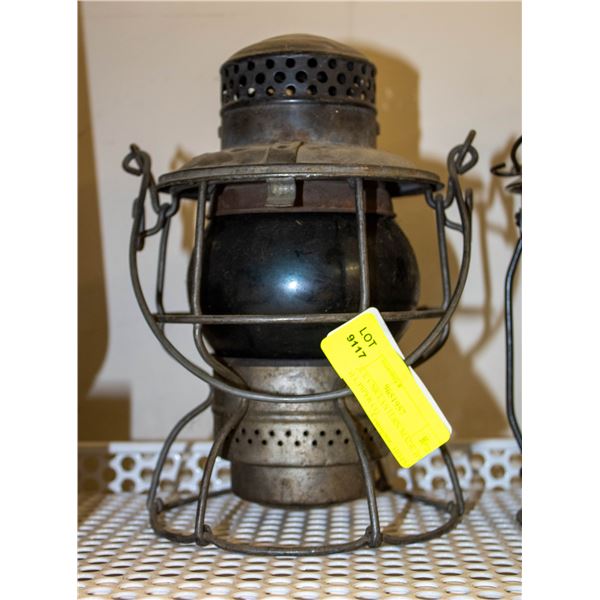 ANTIQUE CNR LANTERN MADE BY HIRAM L.PIPER CO