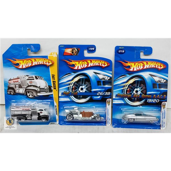 ESTATE LOT OF 3 UNSEARCHED HOTWHEELS