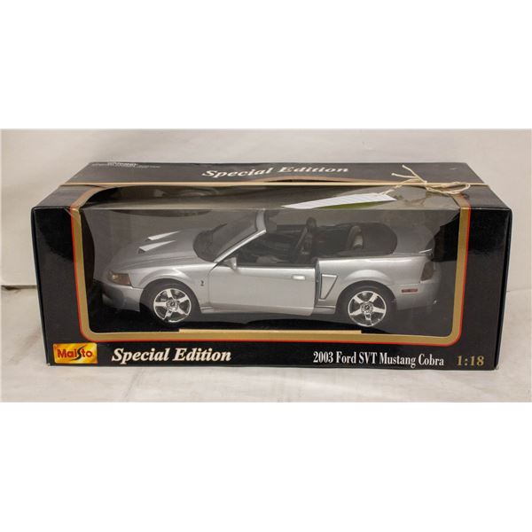 MAISTO 2003 FORD SVT MUSTANG  COBRA 1:18 SCALE