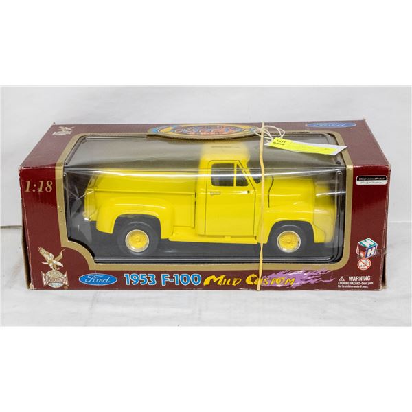 ROAD LEGENDS 1953 F-100 1:18 SCALE DIE CAST CAR