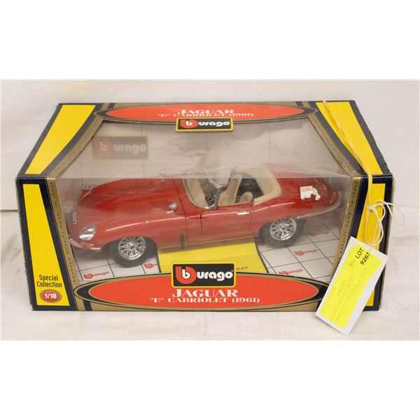 BURAGO 1961 JAGUAR "E" CABRIOLET 1:18 SCALE