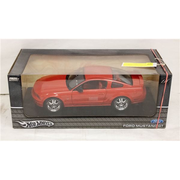 HOT WHEELS FORD MUSTANG GT 1:18 SCALE