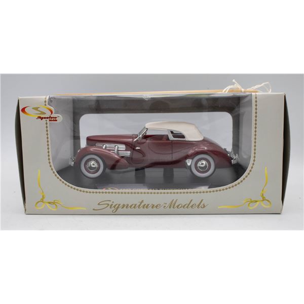 SIGNATURE MODELS 1937 CORD 812 SUPERCHARGED