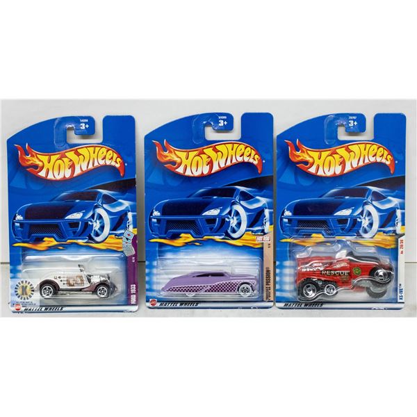 ESTATE LOT OF 3 UNSEARCHED HOTWHEELS