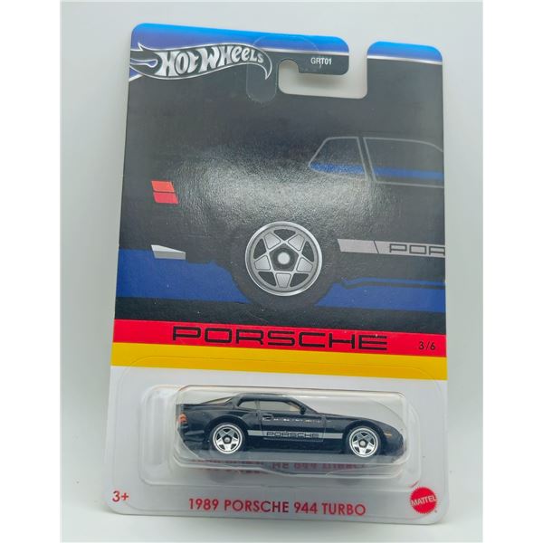 HOT WHEELS PORCHE 1989 944 TURBO BLACK HRW58
