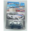 Image 1 : HOT WHEELS VINTAGE RACING CLUB BMW 2002 WHITE