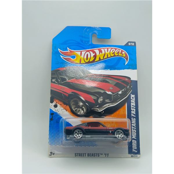 HOT WHEELS FORD MUSTANG FASTBACK STREET BEASTS 11