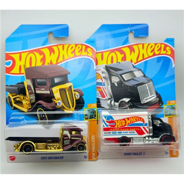2 HOT WHEELS HIWAY HAULER 2 & FAST-BED HAULER