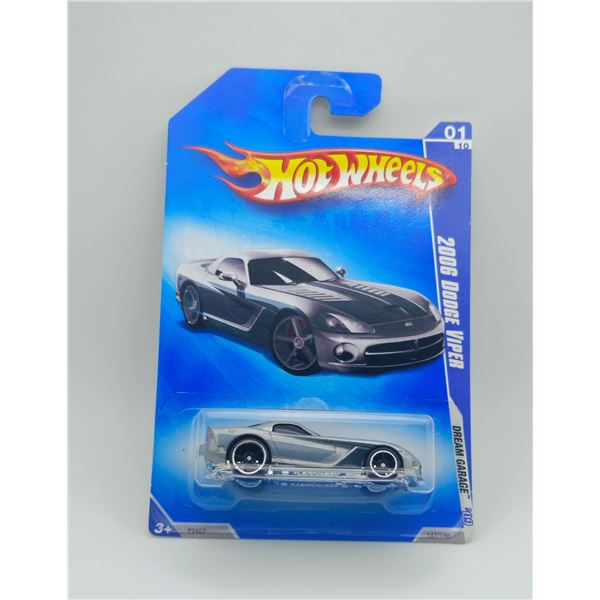 HOT WHEELS 2006 DODGE VIPER COUPE DREAM GARAGE