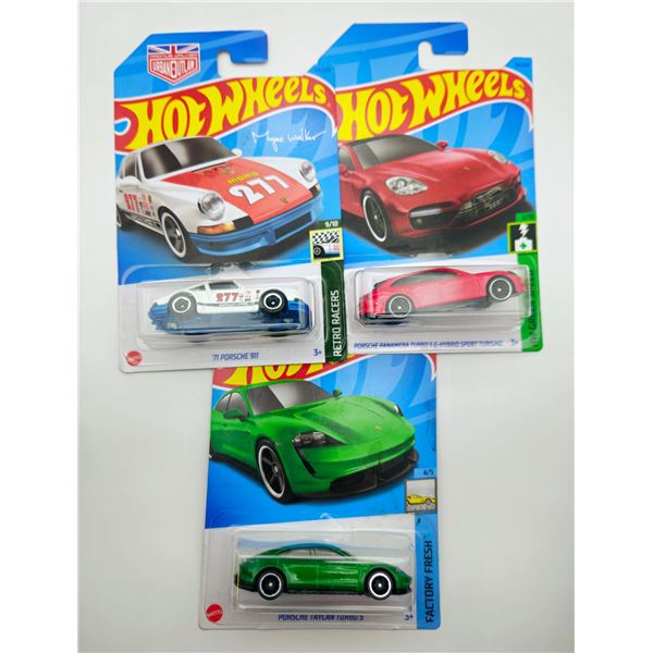 3 HOT WHEELS PORSCHE TAYCAN & PANAMERA &