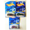 Image 1 : 3 HOT WHEELS 56 FORD, 35 CADILAC, 32 FORD VICTORIA