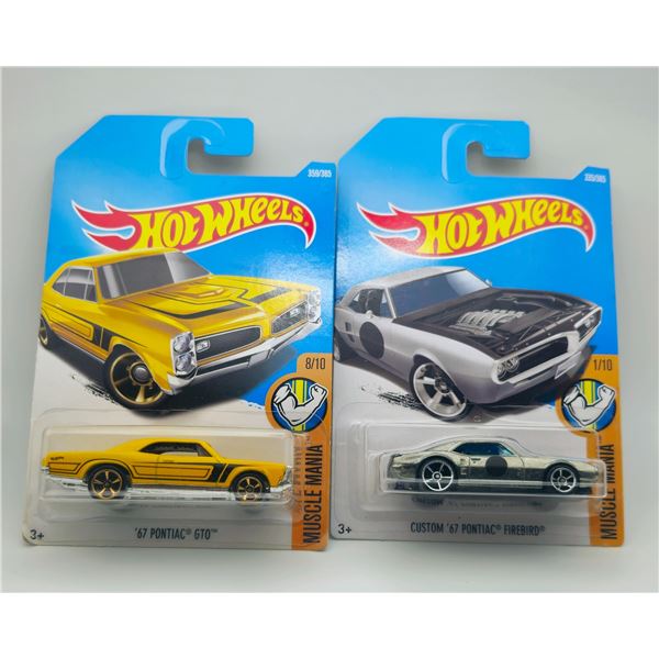 LOT OF 2 HOT WHEELS 70 DODGE CHALLENGER HEMI &