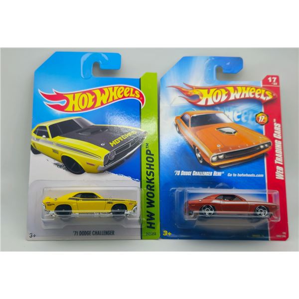 LOT OF 2 HOT WHEELS 67 PONTIAC GTO &  67 CUSTOM
