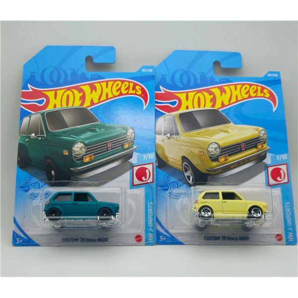 LOT OF 2 HOT WHEELS CUSTOM 70 HONDA N600 CREAM