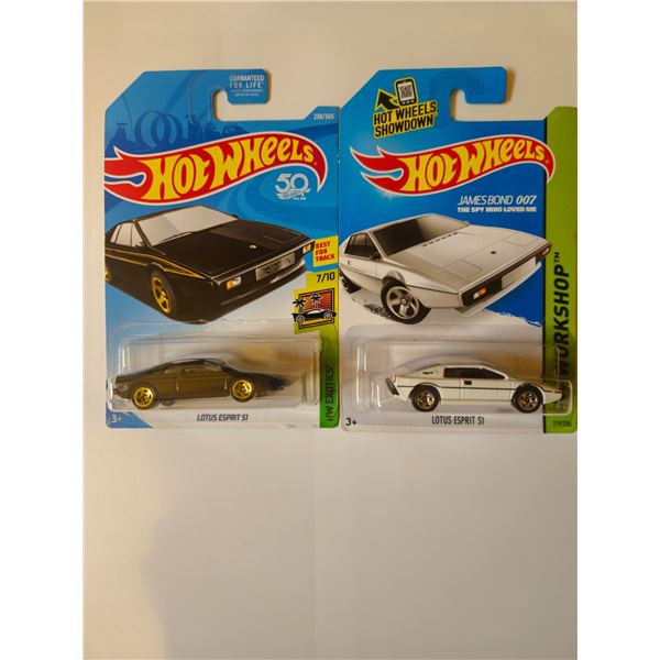 LOT OF 2 HOT WHEELS LOTUS ESPIRT S1'S