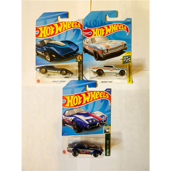 LOT OF 3 HOT WHEELS CORVETTE STINGRAY & 69 CHEVY
