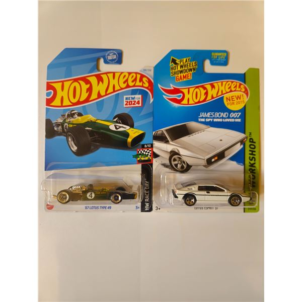 LOT OF 2 HOT WHEELS 67 LOTUS TYPE 49  &