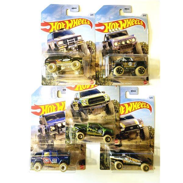 5 HOT WHEELS SET BAJA RALLY 4X4 15 LANDROVER, 2017