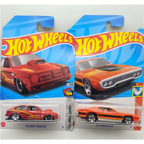 2 HOT WHEELS 76 CHEVY CHEVETTE & 1970 PLYMOUTH GTX