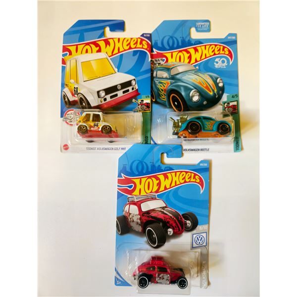 LOT OF 3 HOT WHEELS VOLKSWAGEN BEETLES