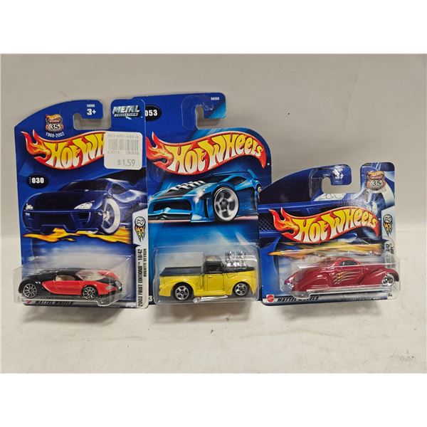 ESTATE LOT OF 3 UNSEARCHED HOTWHEELS
