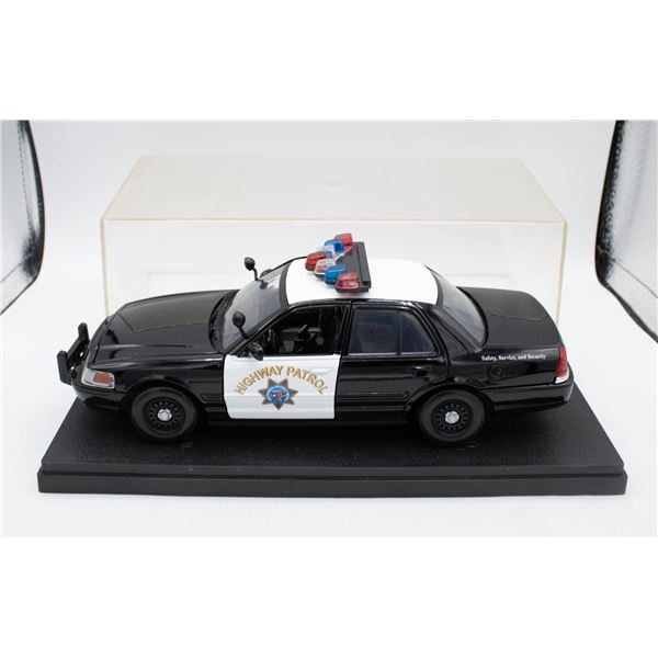 CUSTOM MADE FORD CROWN VICTORIA