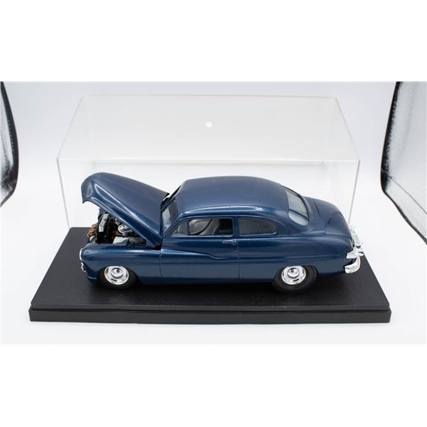 CUSTOM MADE 1950 FORD VEDETTE MODEL CAR