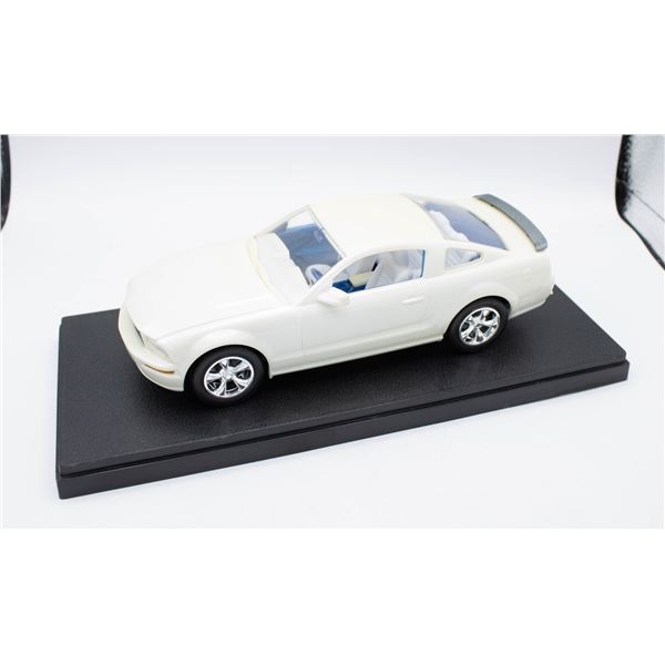 CUSTOM MADE MODERN 2007 FORD MUSTANG