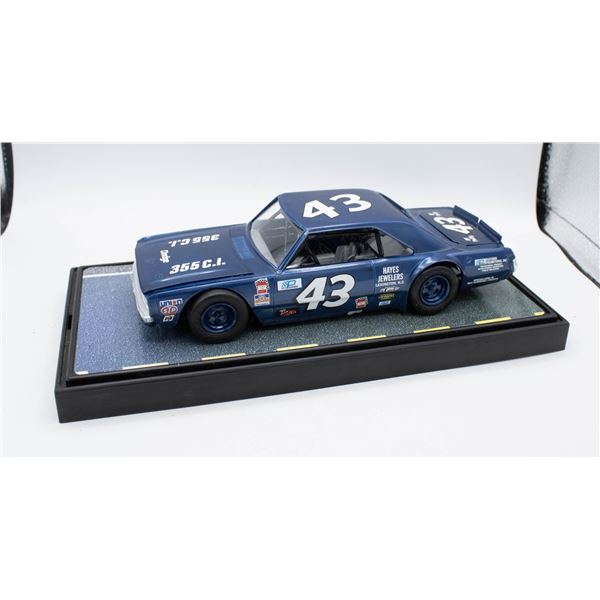 CUSTOM MADE 1972 DODGE DART RICHARD PETTY