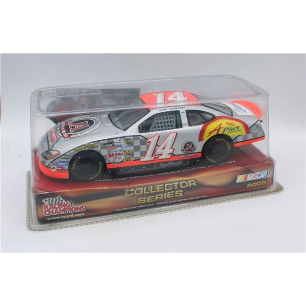 SEALED 2005 NASCAR RACING CHAMPIONS