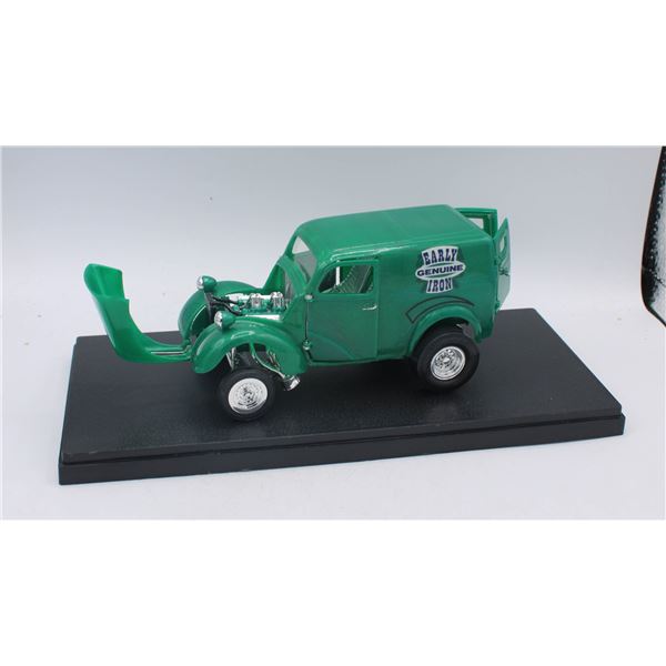 CUSTOM MADE 1951 THAMES PANEL TRUCK