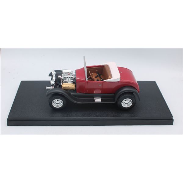 CUSTOM MADE 1929 FORD MODEL A ROADSTER
