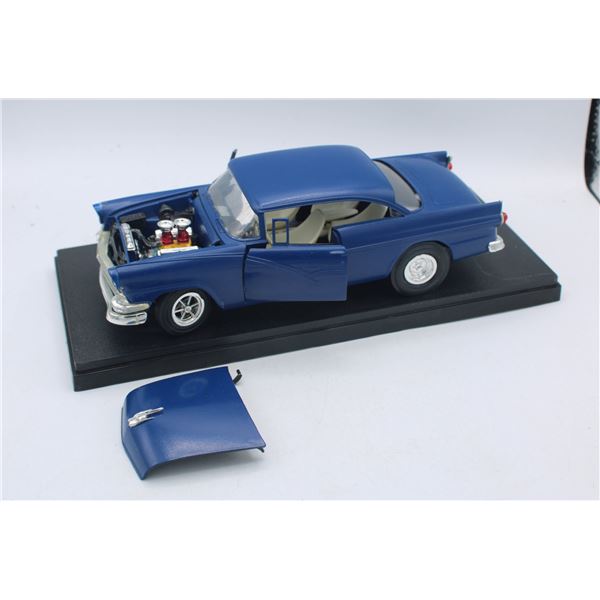 CUSTOM MADE 1957 FORD FAIRLANE 500