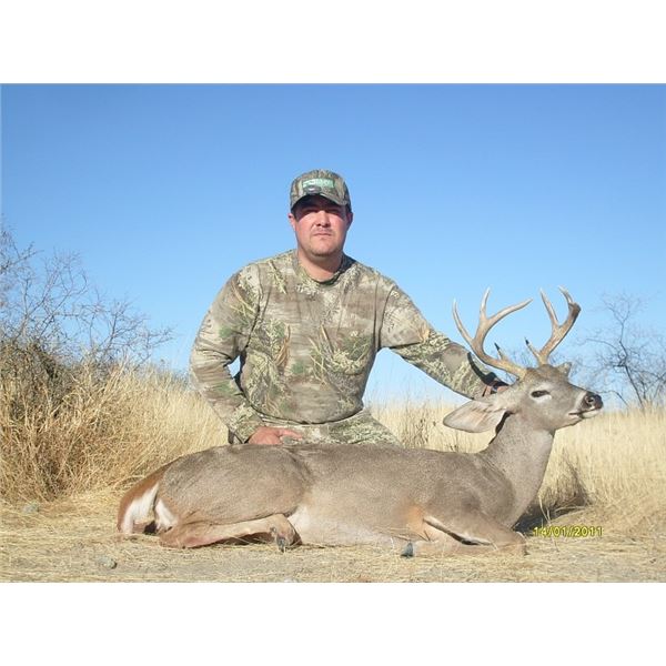 Archery Coues Deer hunt for 2 hunters in Sonora, Mexico.
