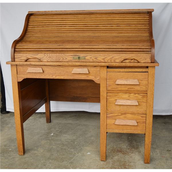 Oak roll-top desk, excellent condition, 45" w  x 42" h  x 30" d