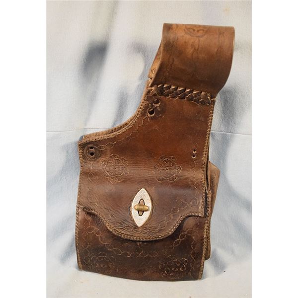 Eddie Hurlbert saddle bags w/his fancy snaps, engraved lids, rare