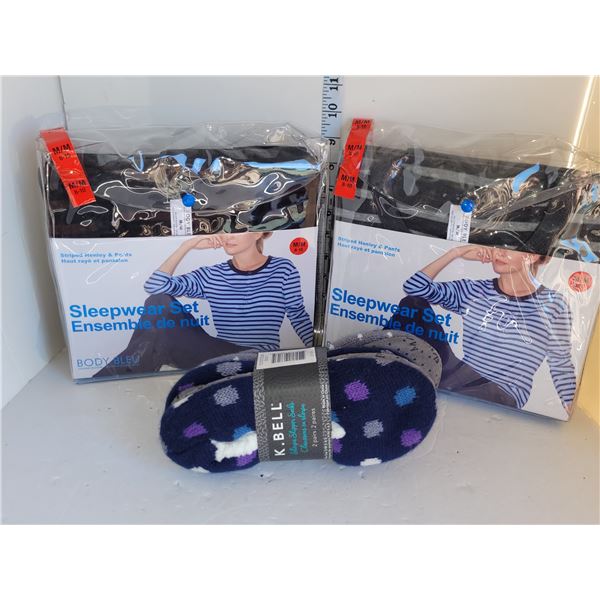 Lot of New Ladies House Clothing - Size Medium and Small Slippers