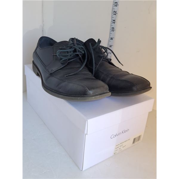 Mends Size 10 Calvin Klein Black Shoes - Model F4035