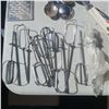 Image 2 : Lot of Kitchen Utensils etc