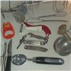 Image 3 : Lot of Kitchen Utensils etc