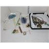 Image 15 : 2 Trays of Costume Jewellery, Wicker Oval Mirror, 5  Oval Picture Frames, Framed Seaweed Picture