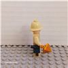 Image 3 : Rene Belloq - Tan Jacket, Indiana Jones Minifigure