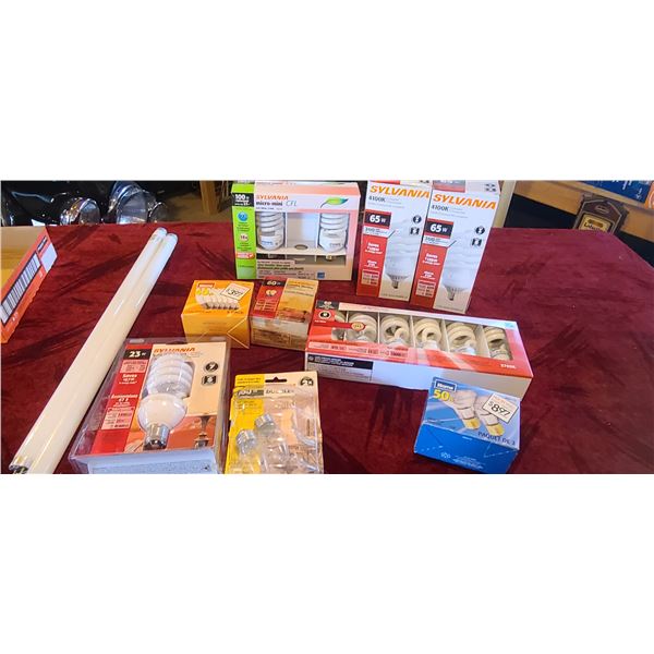 LOT OF LIGHT BULBS