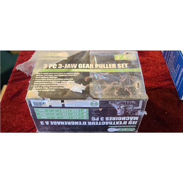 THREE JAW PULLEY SET - JET BRAND