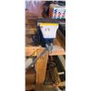 Image 2 : 4" BENCH VISE - BUYER MUST REMOVE