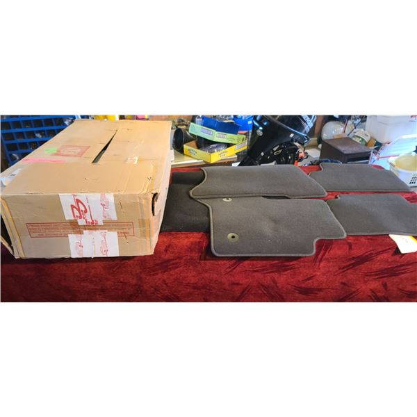 CORVETTE FLOOR CARPET BELIEVED TO BE FOR MID 1970'S MODEL