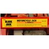 Image 3 : 1500LBS MOTORCYCLE FLOOR JACK