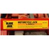 Image 4 : 1500LBS MOTORCYCLE FLOOR JACK