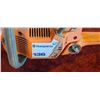 Image 4 : HUSQVARNA CHAIN SAW 136 - HAS GOOD COMPRESSION COMES WITH FILES